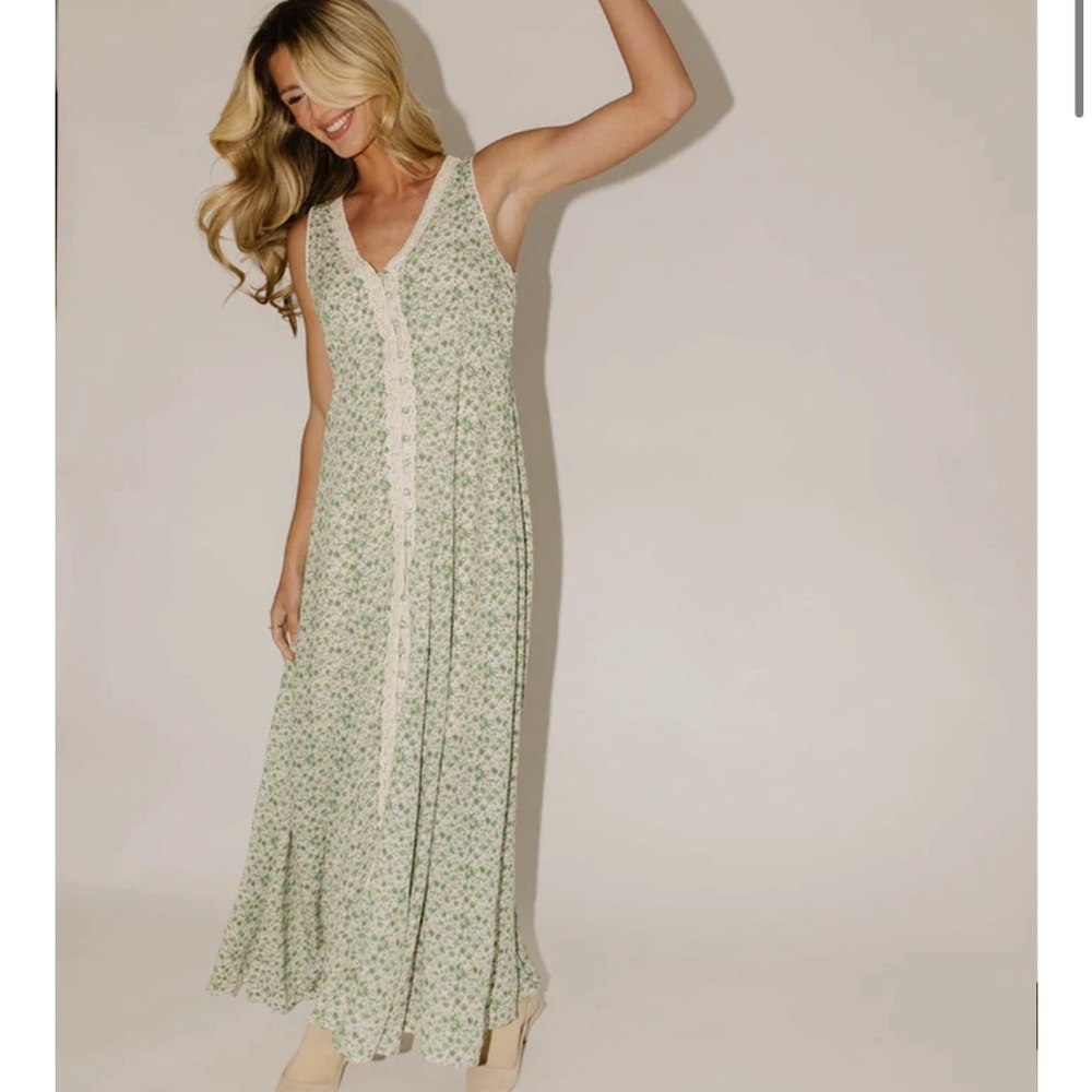 Zoco honey floral maxi dress